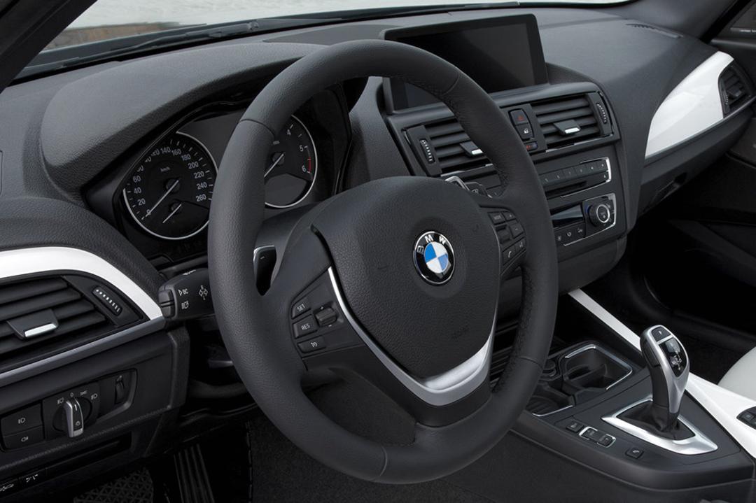 BMW 120i